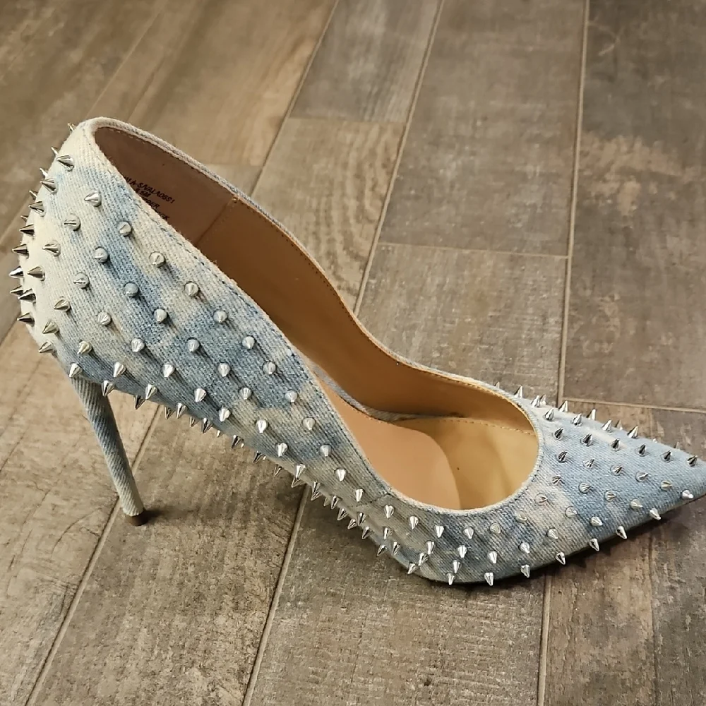 Steve Madden Vala Denim Studded/Spiked Heels - Picture 4 of 8